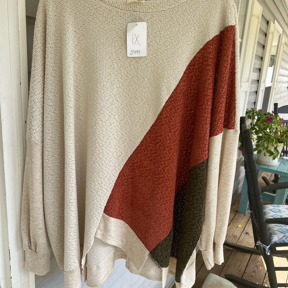 Boutique top - Picture 12 of 12